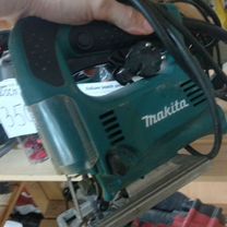 Лобзик Makita 4329 2007года