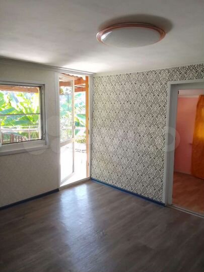 Дом 57 м² на участке 1 сот.