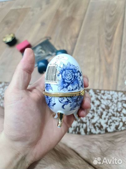 Футляр яйцо