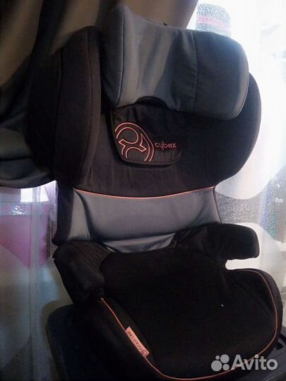 Автокресло (9-18 кг) Cybex Juno Fix