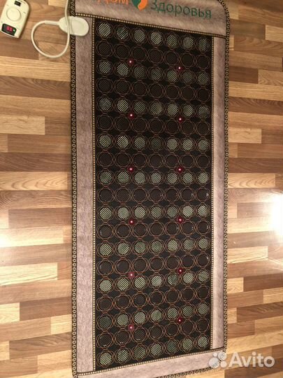 Нефритовый лечебный ковер