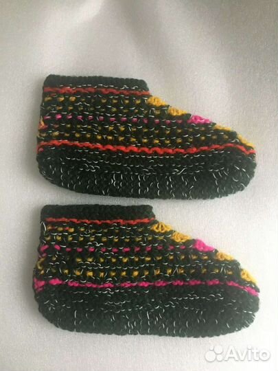 Новые вязаные следики-носочки