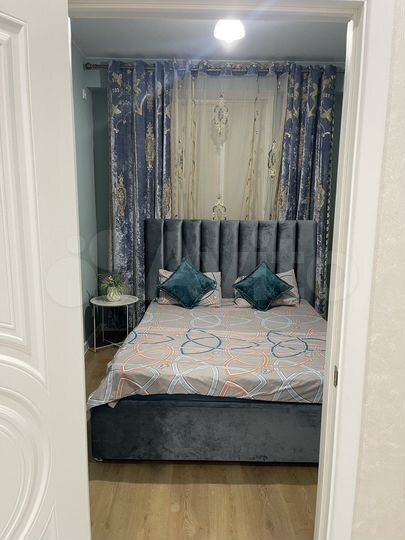 2-к. квартира, 61 м², 8/10 эт.