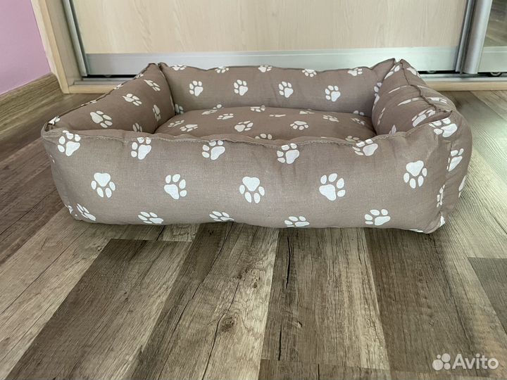 Лежанка для собак