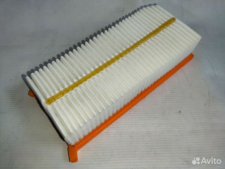 Фильтр воздушный Logan/Sandero/Дастер 165467674R