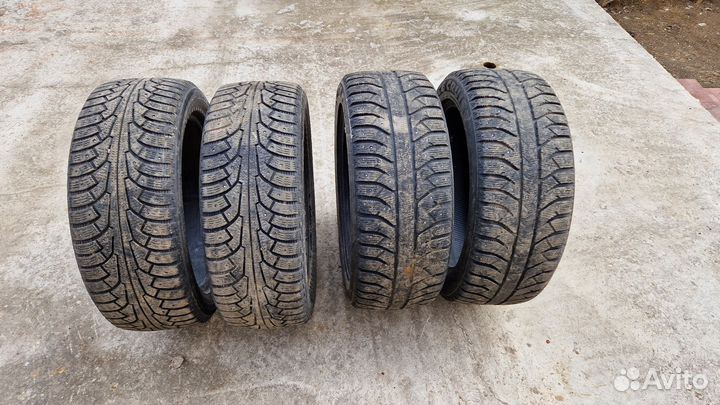 Bridgestone Ice Cruiser 5000 245/50 R20 102