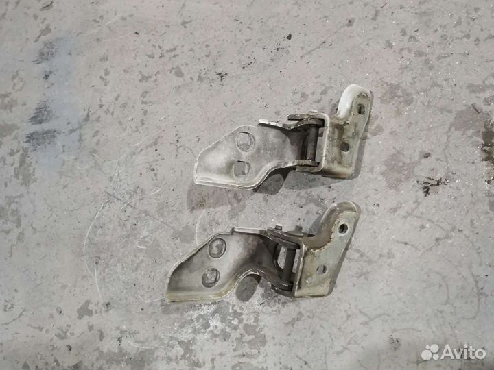 Петля двери Peugeot boxer 3