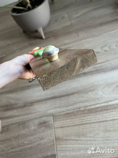 Вешалка настенная детская