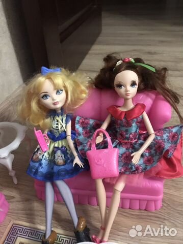 Куклы и мебель