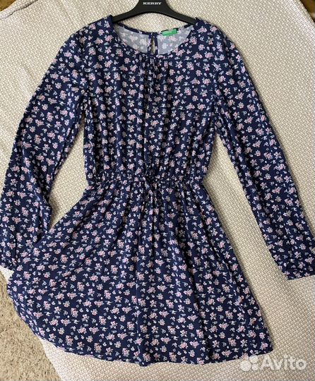 Платье benetton 152