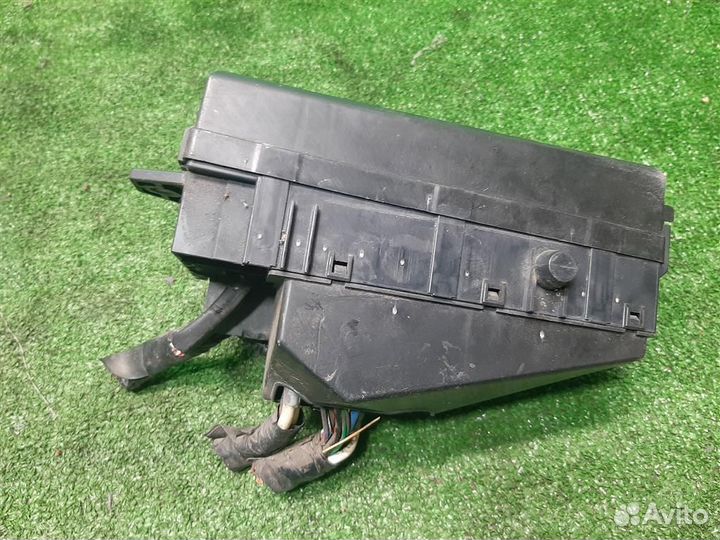 Блок предохранителей моторный Subaru Forester SG