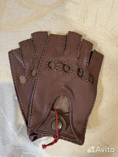 Перчатки женские натуральная кожа 4 пары разных