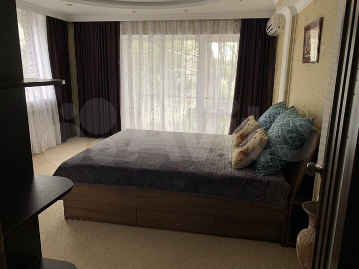 Дом 161 м² на участке 1 сот.