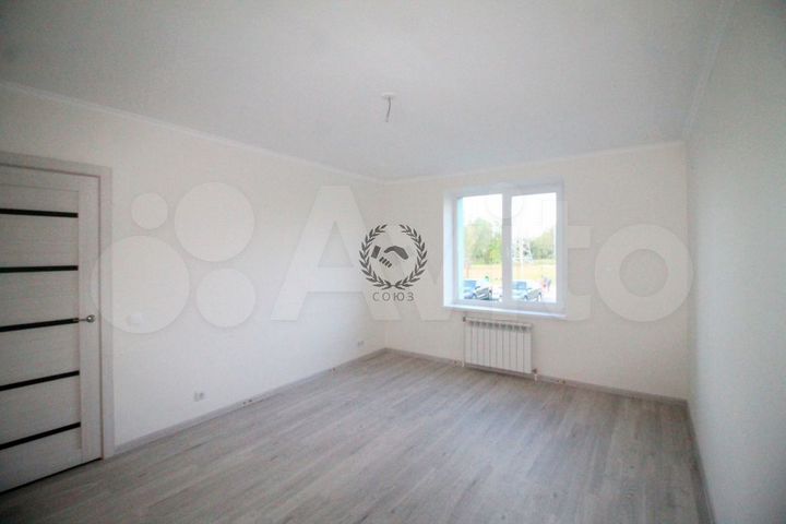 2-к. квартира, 51 м², 1/3 эт.
