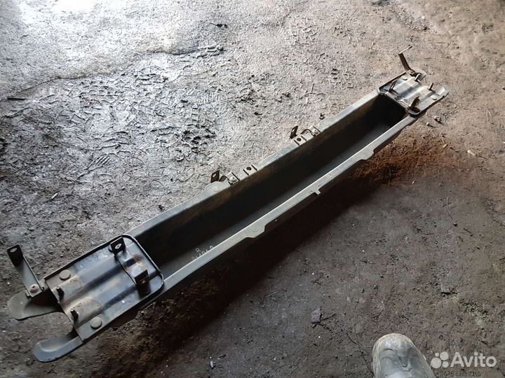 Усилитель переднего бампера Chevrolet lacetti