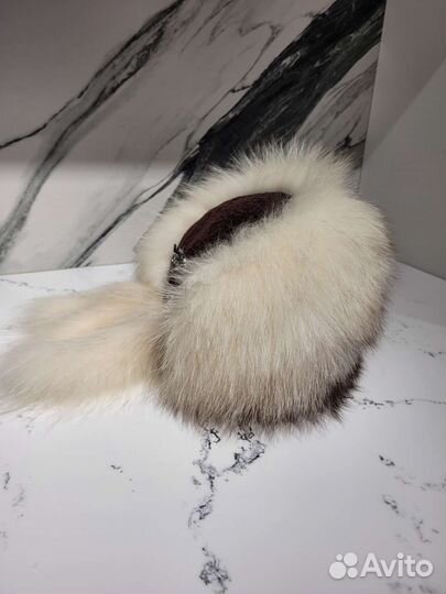 Шапка из песца женская