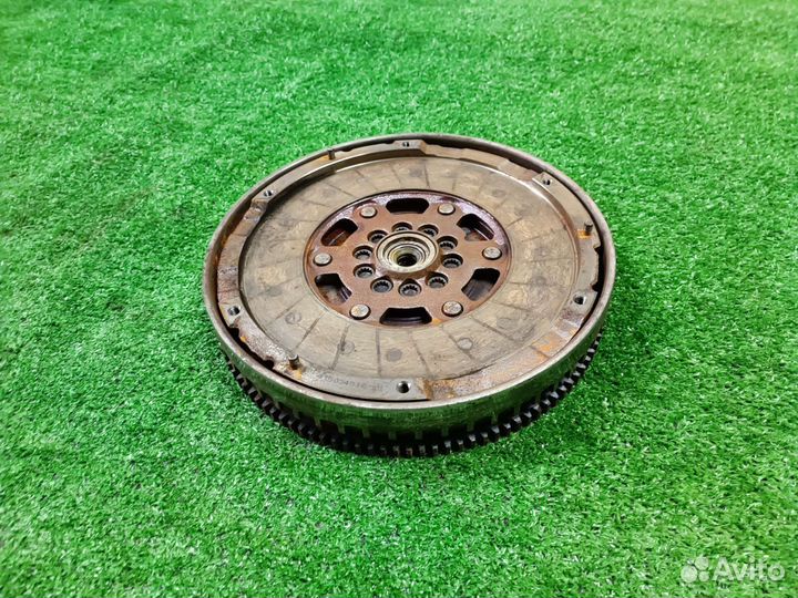 Маховик Ауди А6 С6 3,0 дизель Механика