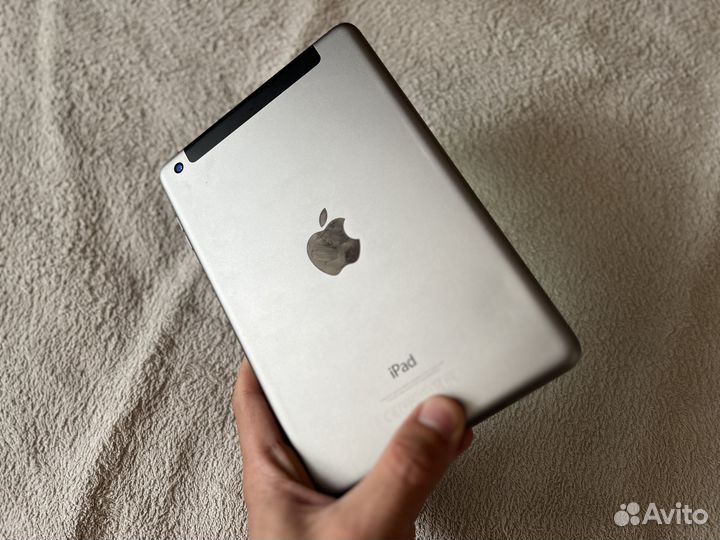 iPad mini 3 в идеальном состоянии 5+