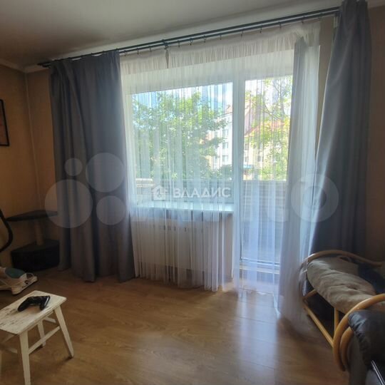 2-к. квартира, 54,8 м², 2/5 эт.