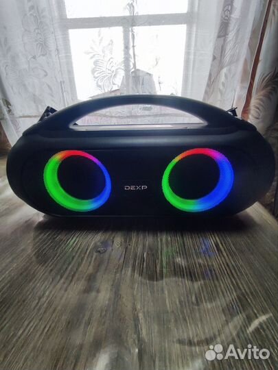 Портативная колонка dexp boombox p560