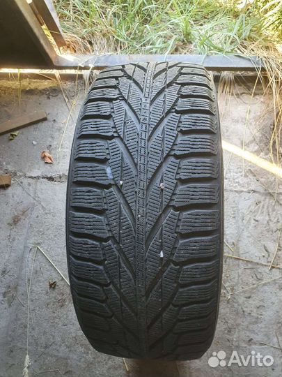 Nokian Tyres Hakkapeliitta R2 SUV 255/50 R19