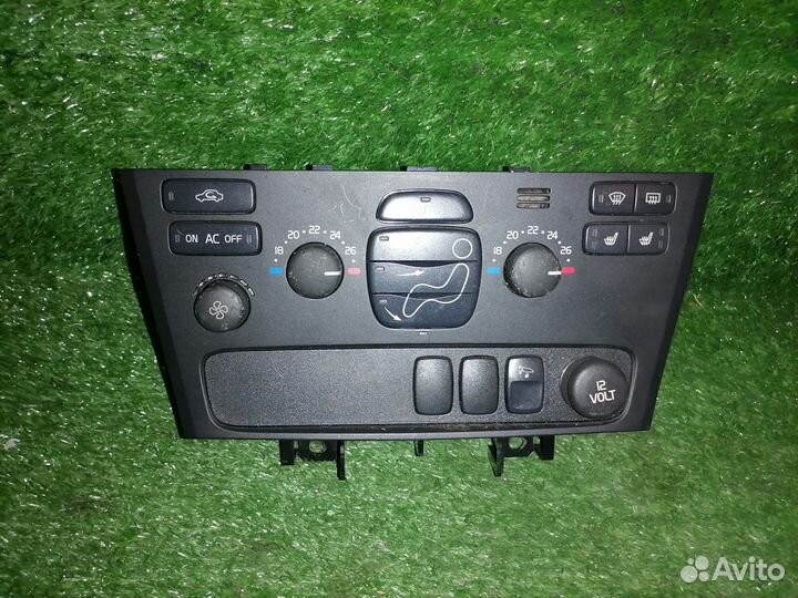 Блок управления климат-контролем 8691876 Volvo V70