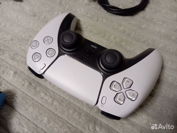 Sony ps5 с дисководом, 2 геймпада, игры