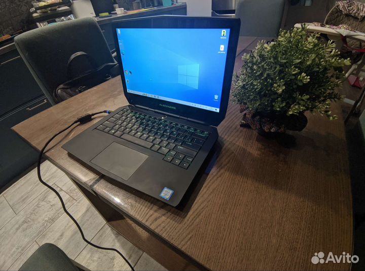 Ноутбук (нетбук) dell alienware