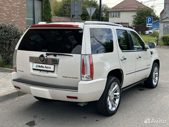 Cadillac Escalade 6.2 AT, 2012, 194 200 км