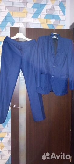 Мужской классический костюм бу 48р