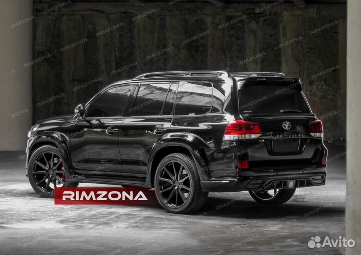 Кованые диски R22 на Toyota Land Cruiser