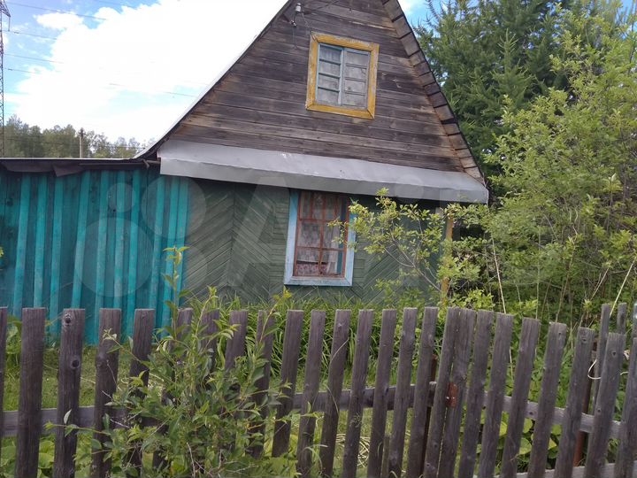 Дача 25 м² на участке 8 сот.