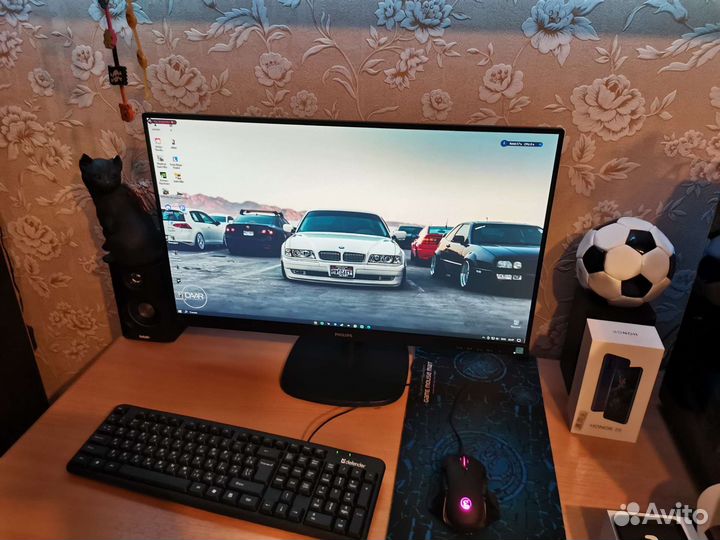 Монитор Philips 273v