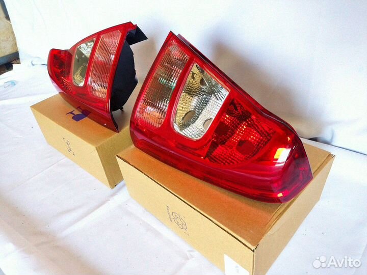 Задний фонарь левый Renault Logan