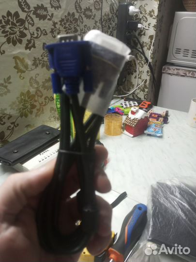 Кабель для компьютера