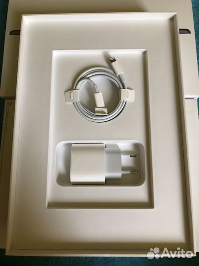 Адаптер зарядка Apple 20W + провод Type-C Новый