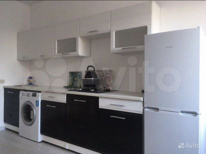 2-к. квартира, 90 м², 1/3 эт.