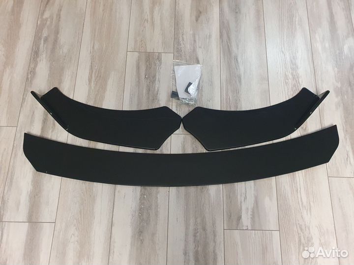 Сплиттер переднего бампера универсальный