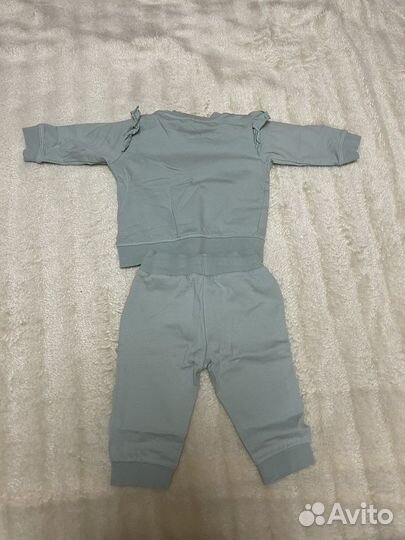 Продам спортивный костюм для девочки