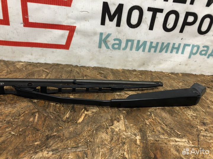 Поводок дворников задний Mercedes E-Class W211