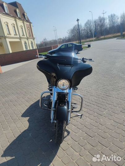 Harley davidson street glide