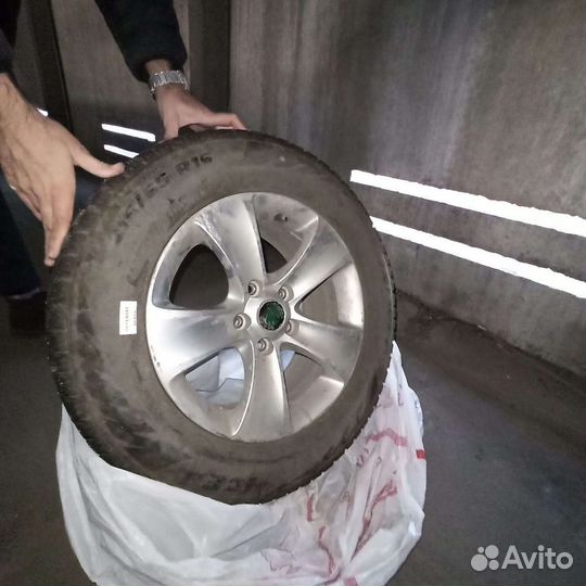 Комплект зимних колес r16 Йети (skoda yeti)