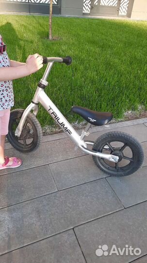 Беговел triumf active