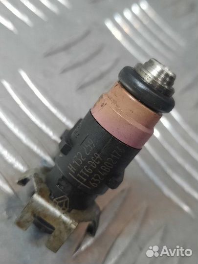 Форсунка Renault Megane хэтчбэк 1.6 K4M812 2007