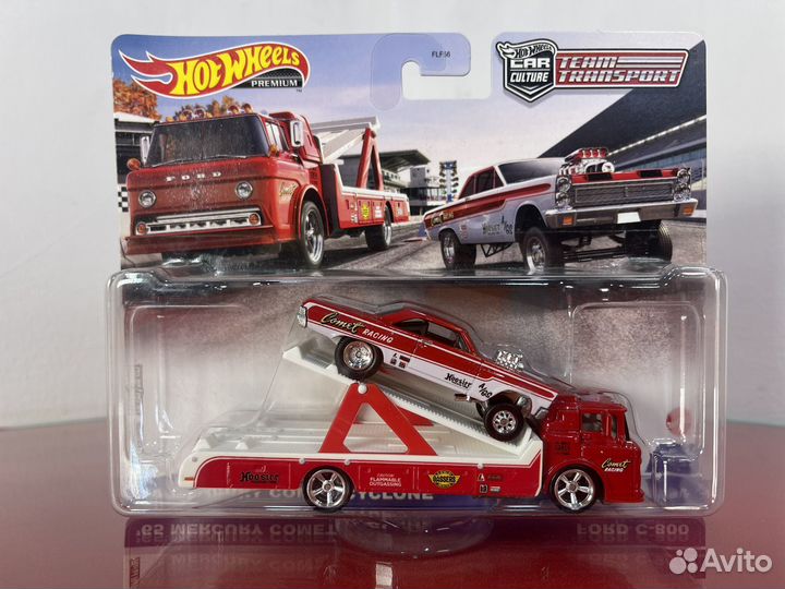 Hot wheels premium Team Transport из личной коллек