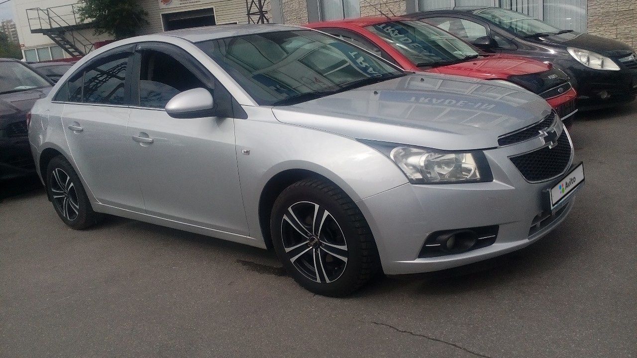 Chevrolet Cruze: фото владельца
