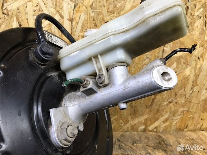 Вакуумный усилитель тормозов Renault Megane 2