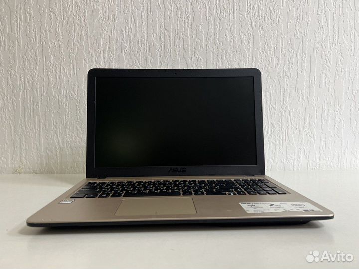 Ноутбук Asus x540y