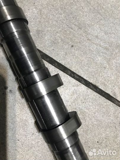 Распредвал выпускной Hyundai Terracan HP J3