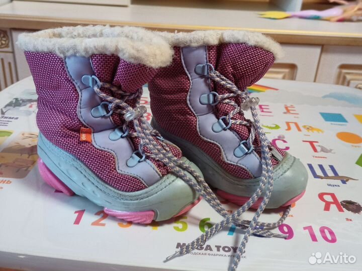 Сапожки для девочки